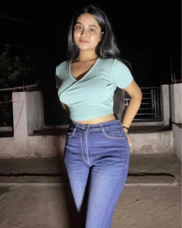 Sexy Palasia call girls, Dilsukhnagar